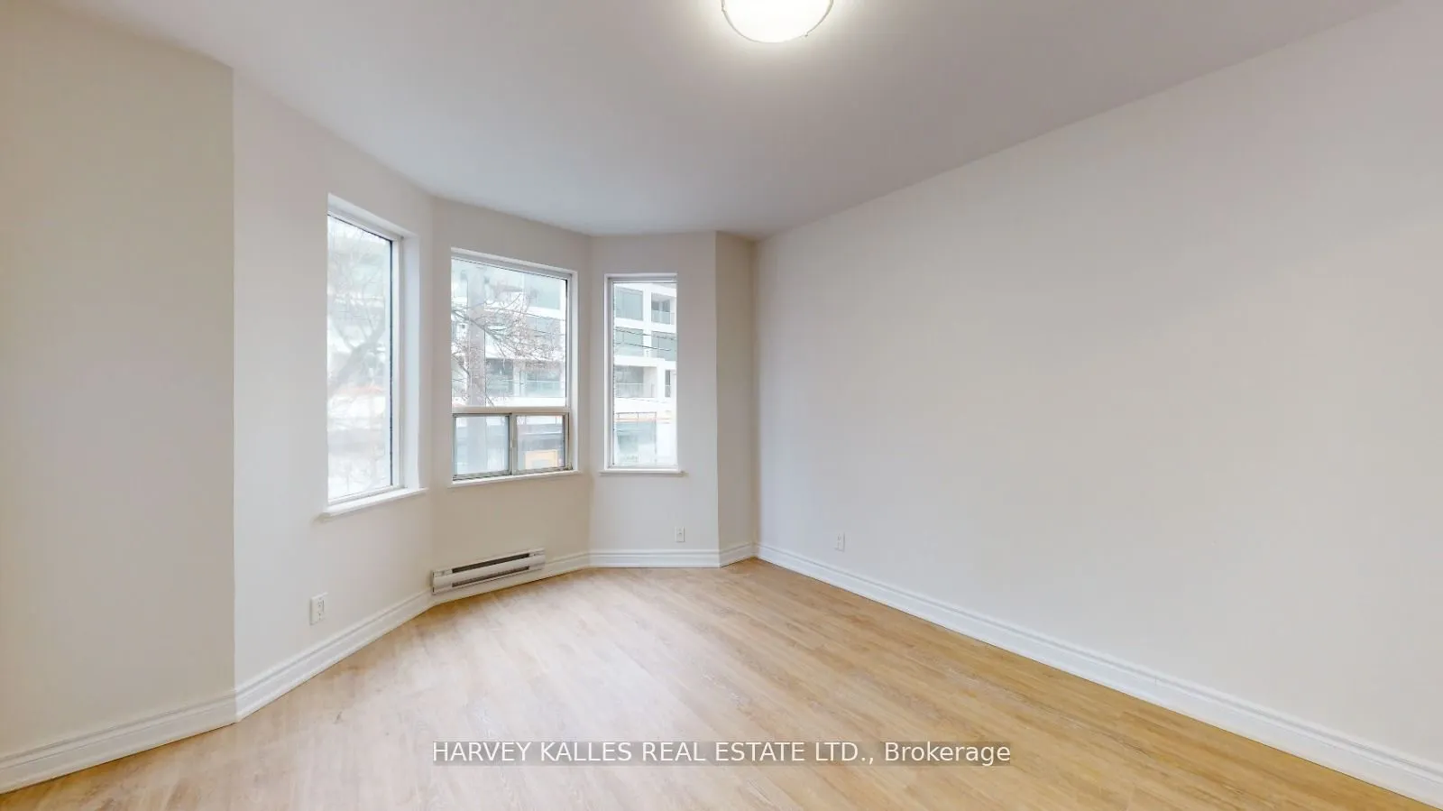 399 Dupont Street, #103