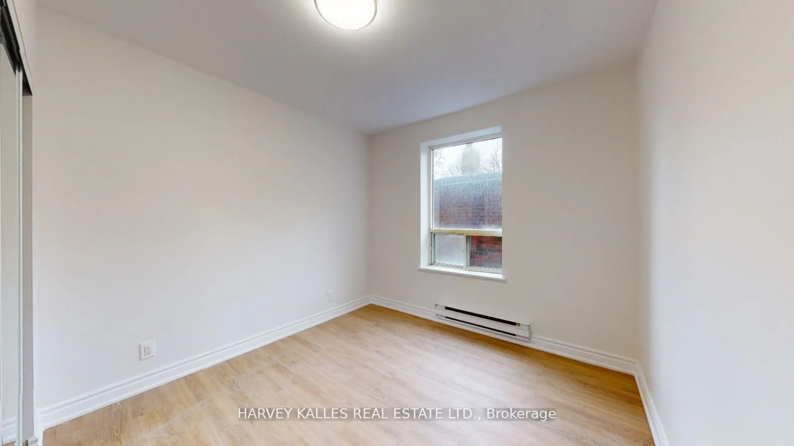 399 Dupont Street, #205