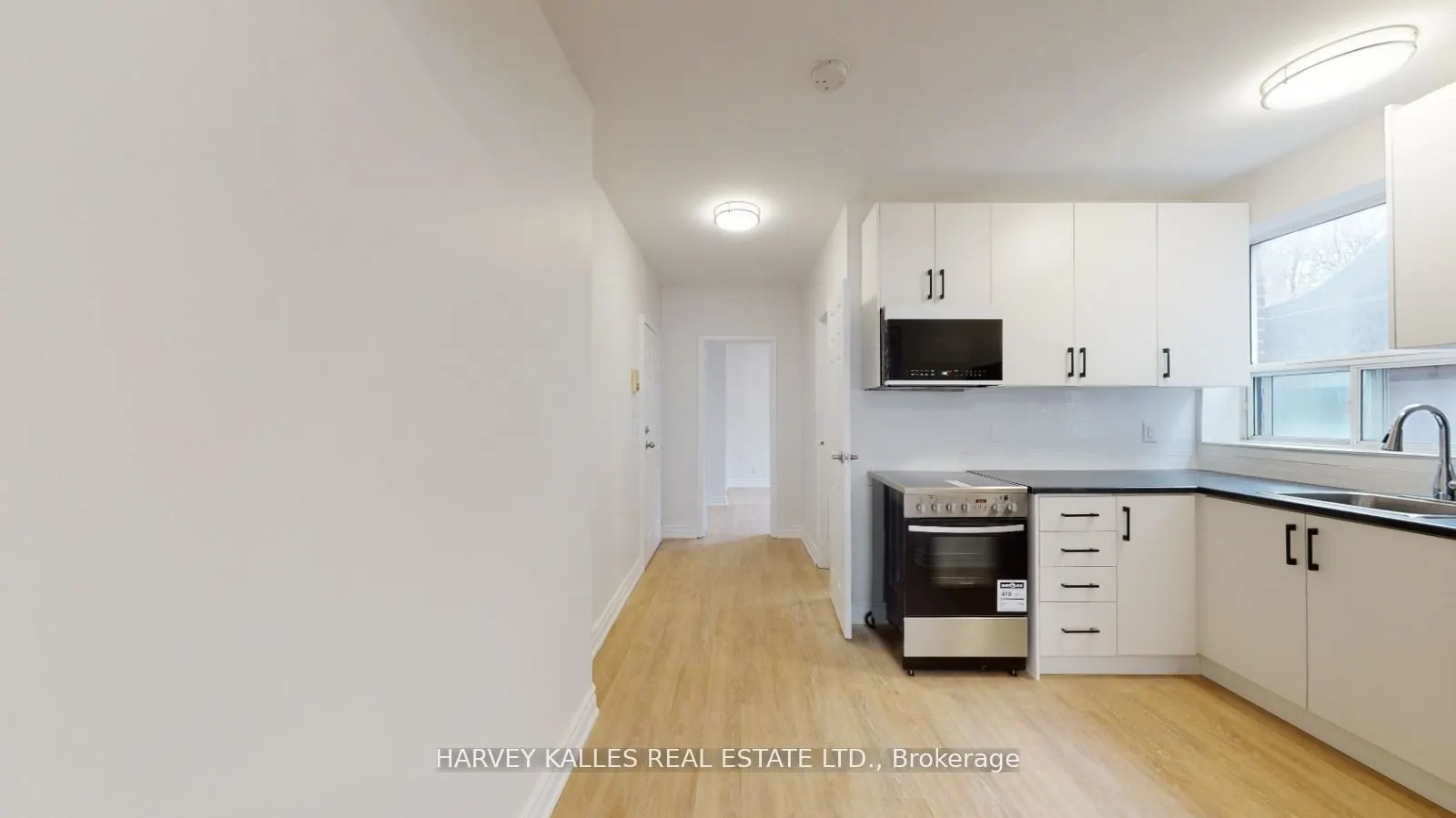 399 Dupont Street, #205