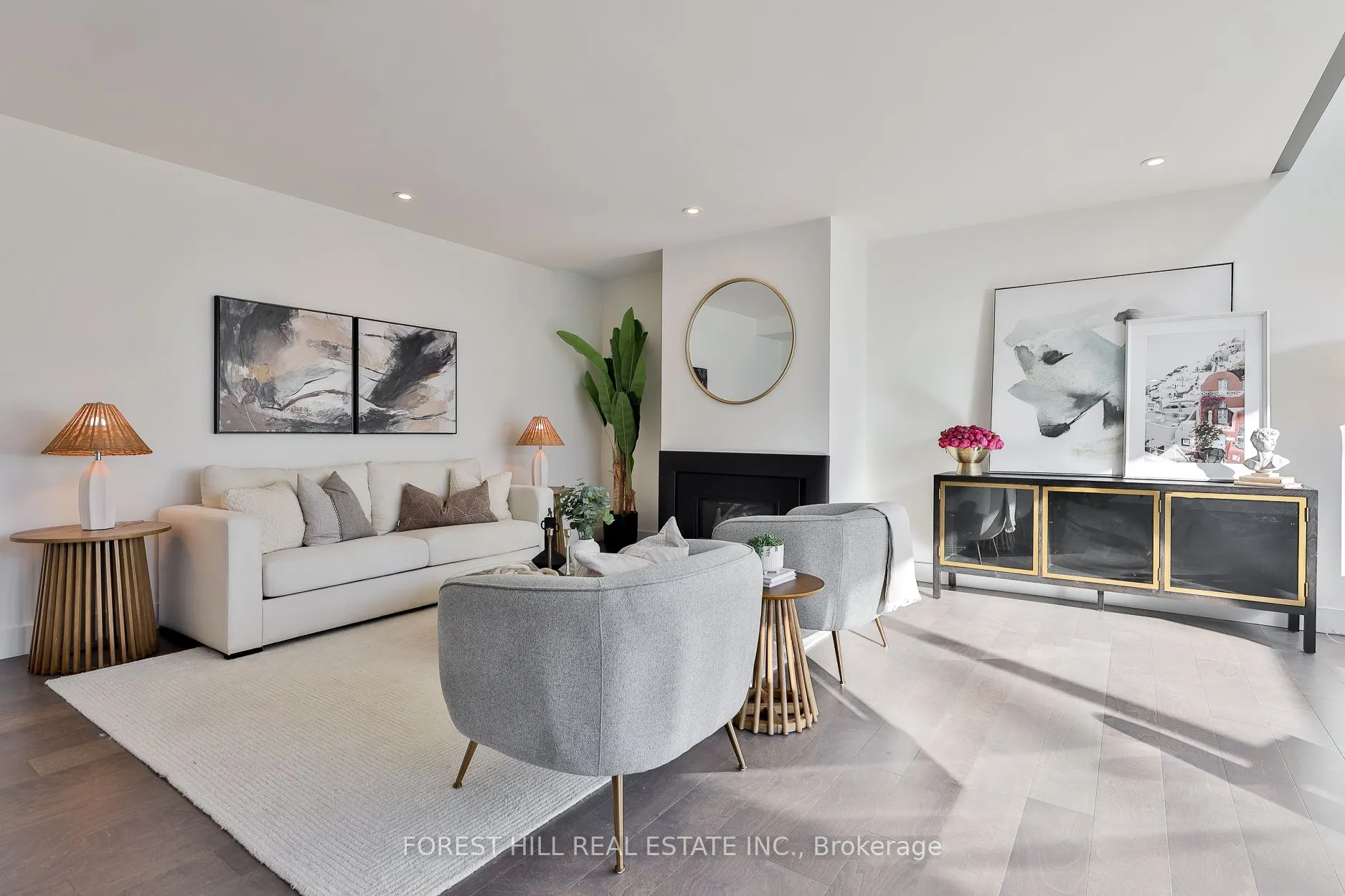 18A Hazelton Avenue, #603