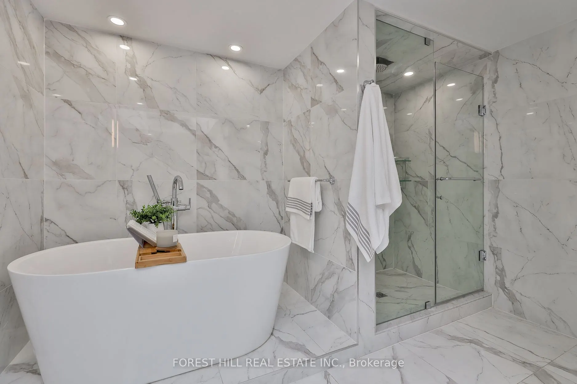 18A Hazelton Avenue, #603