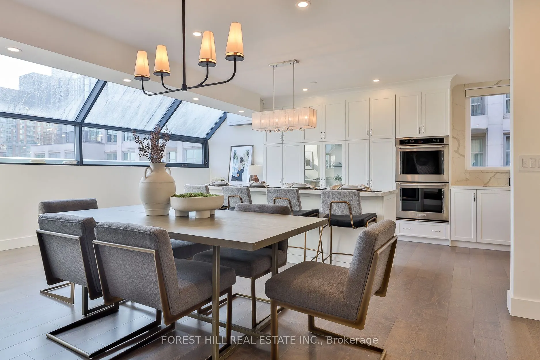 18A Hazelton Avenue, #603