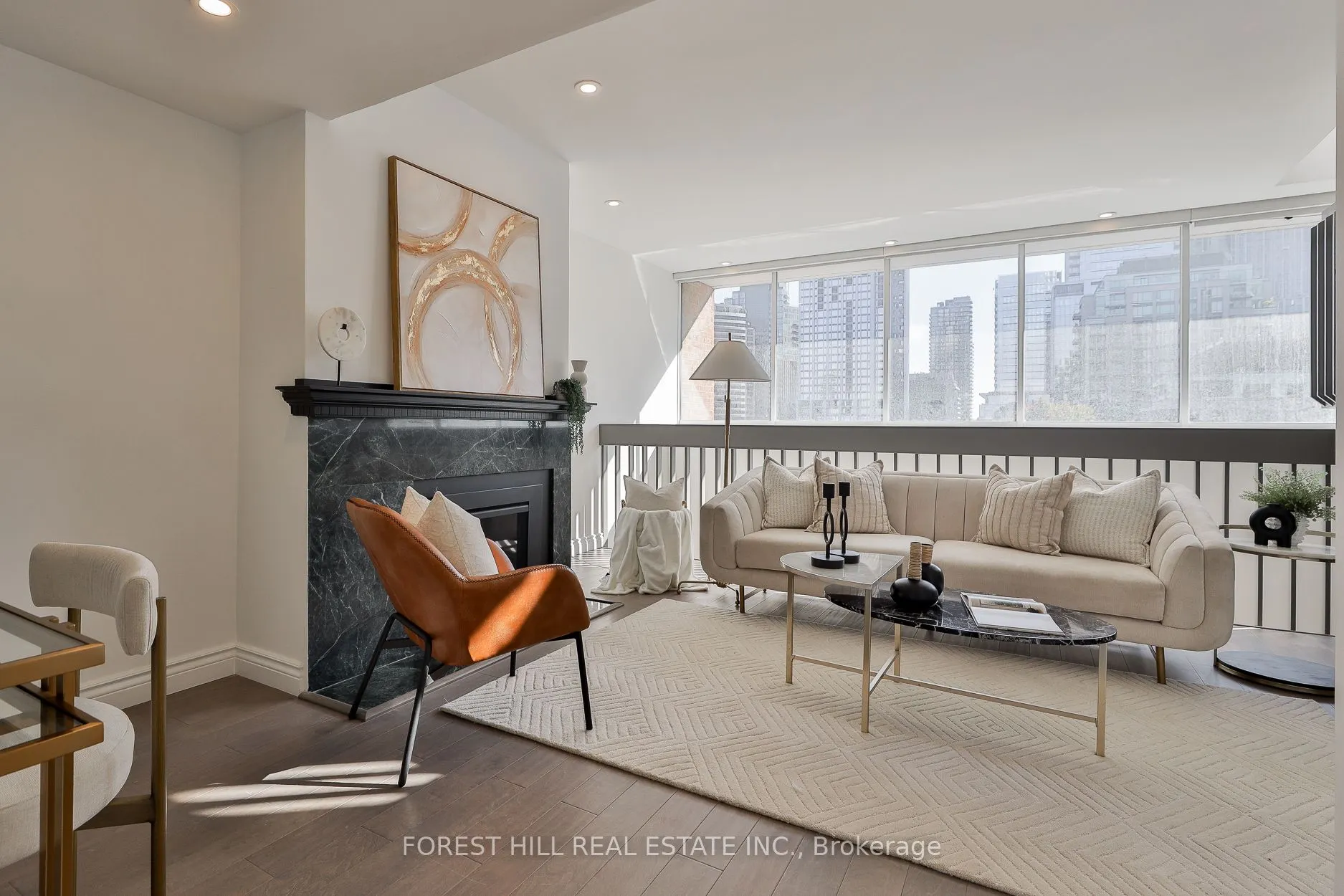 18A Hazelton Avenue, #603