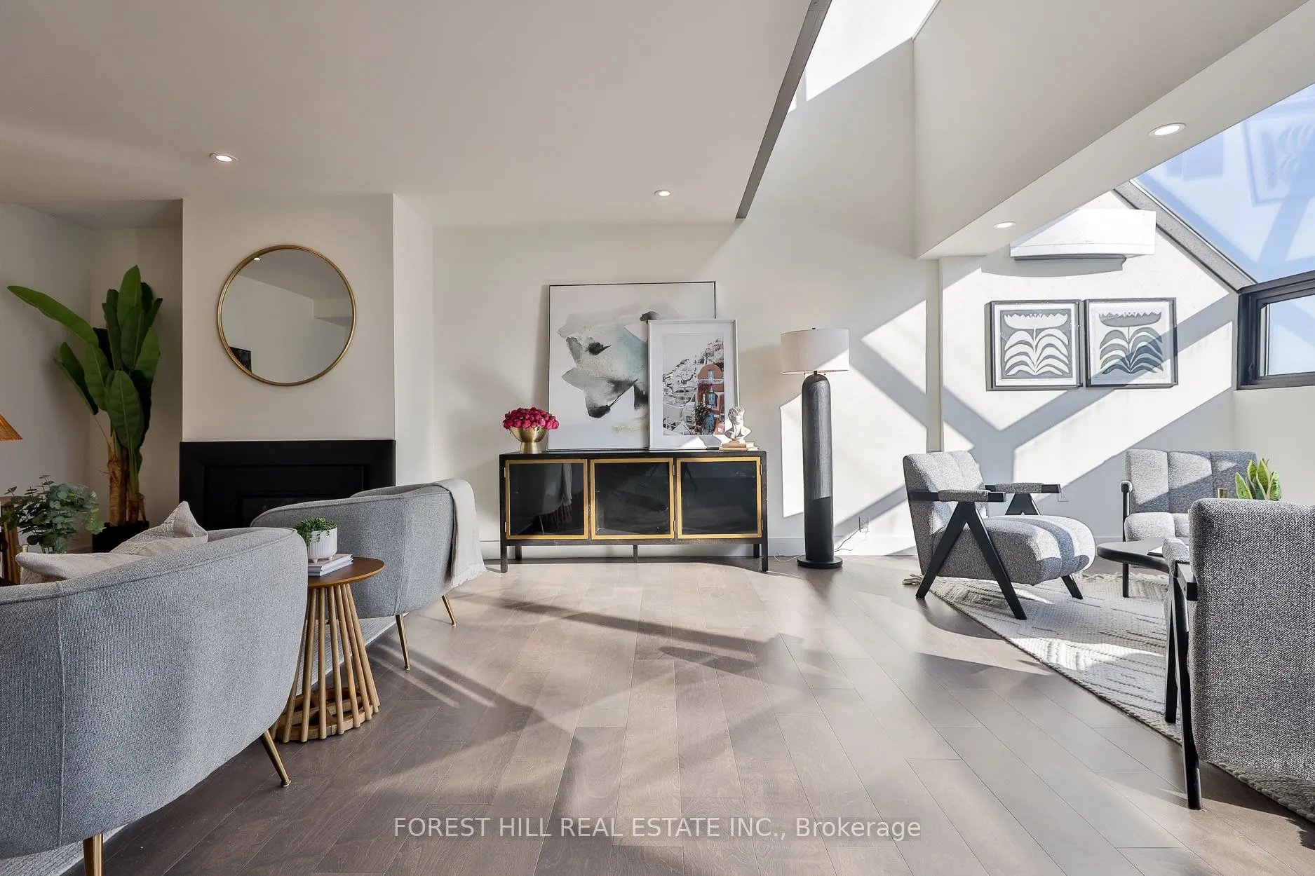 18A Hazelton Avenue, #603