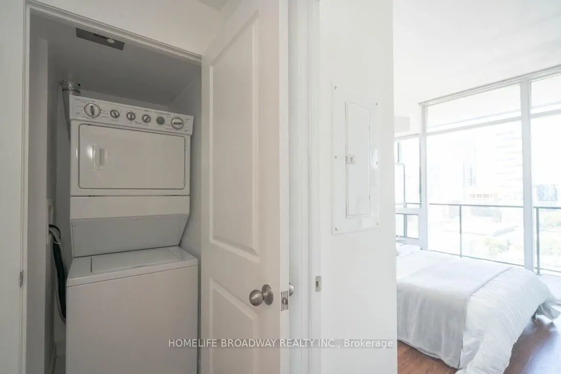 105 George Street, #1501