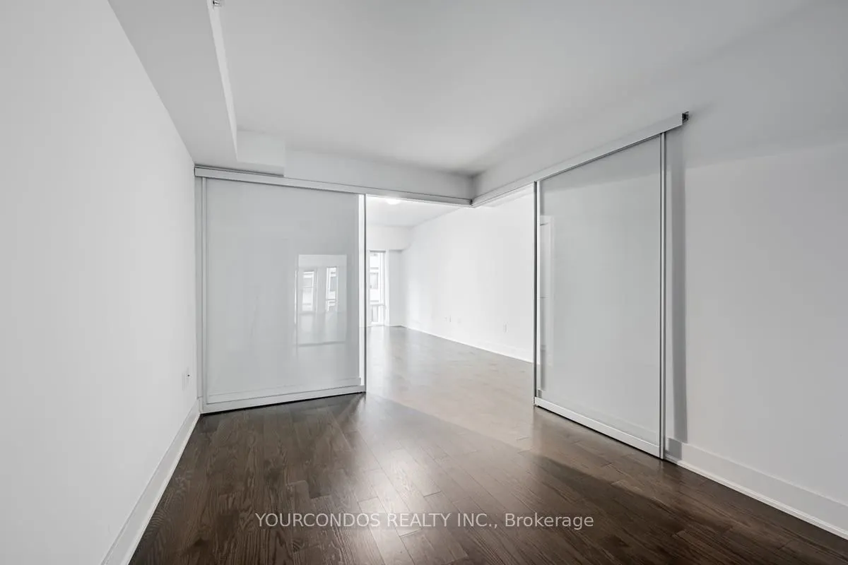 955 Bay Street, #718