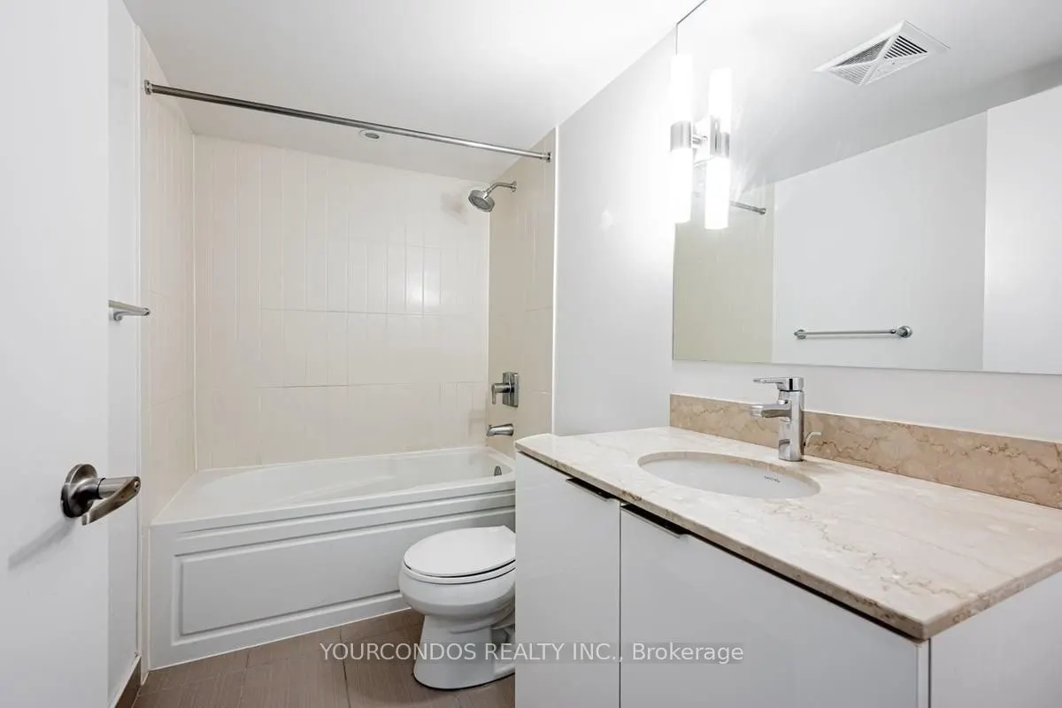 955 Bay Street, #718
