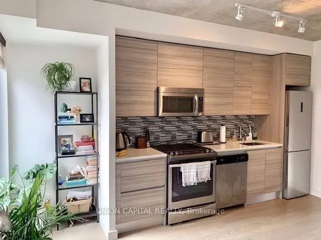 111 Bathurst Street, #303