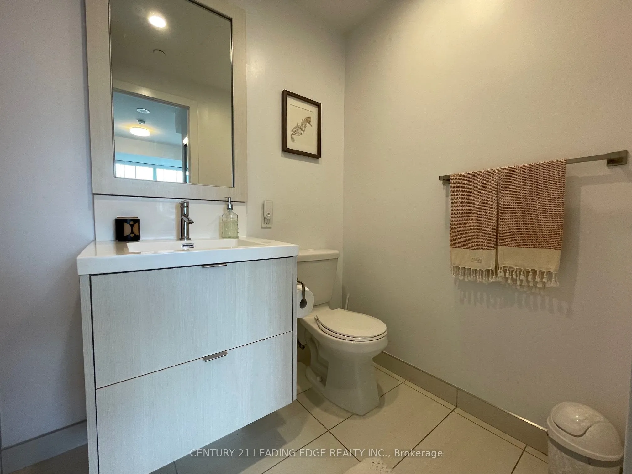 38 Cameron Street, #811