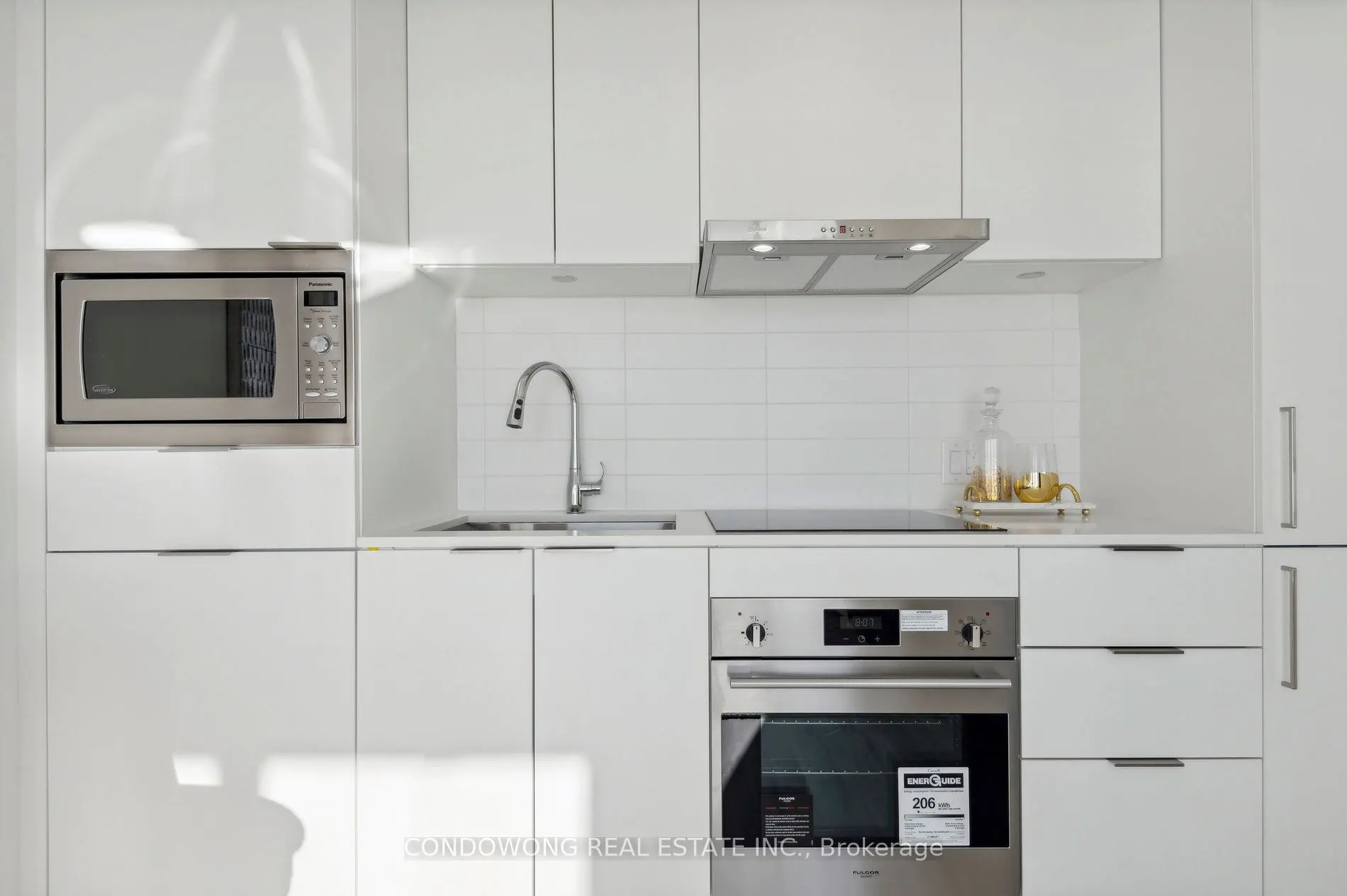 8 Olympic Garden Drive, #S1408