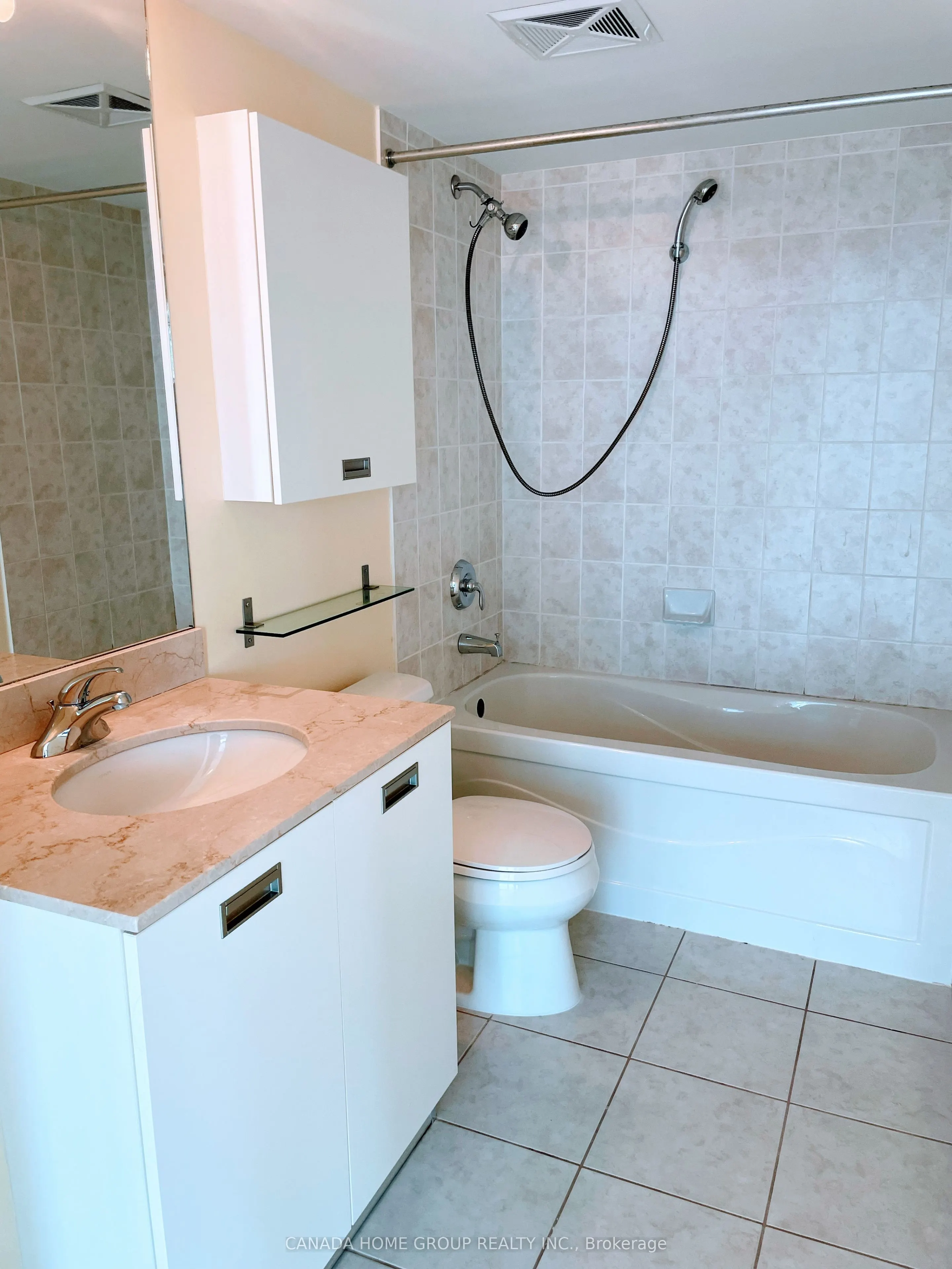 38 Grenville Street, #1507