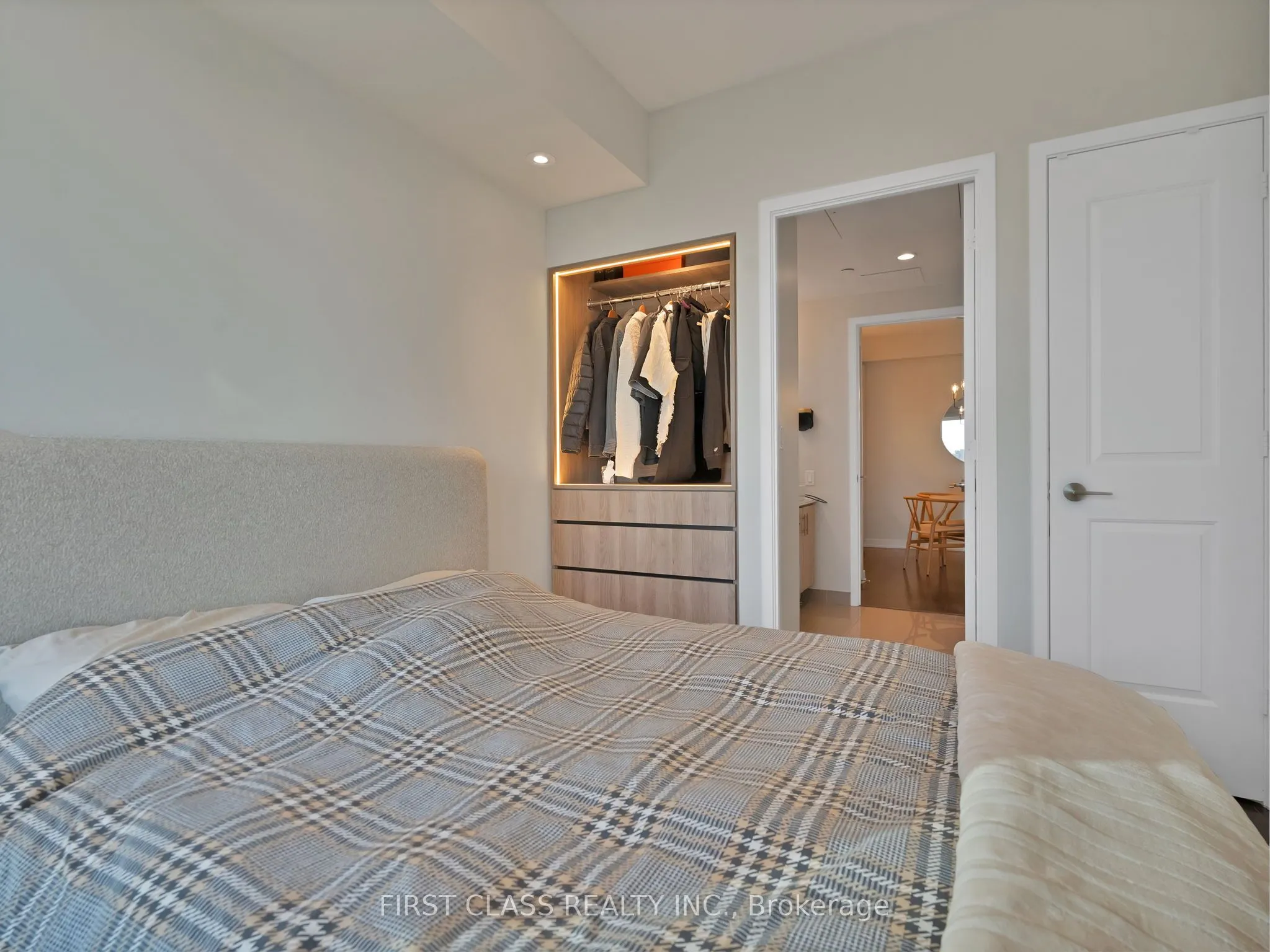 1 The Esplanade Avenue, #3309