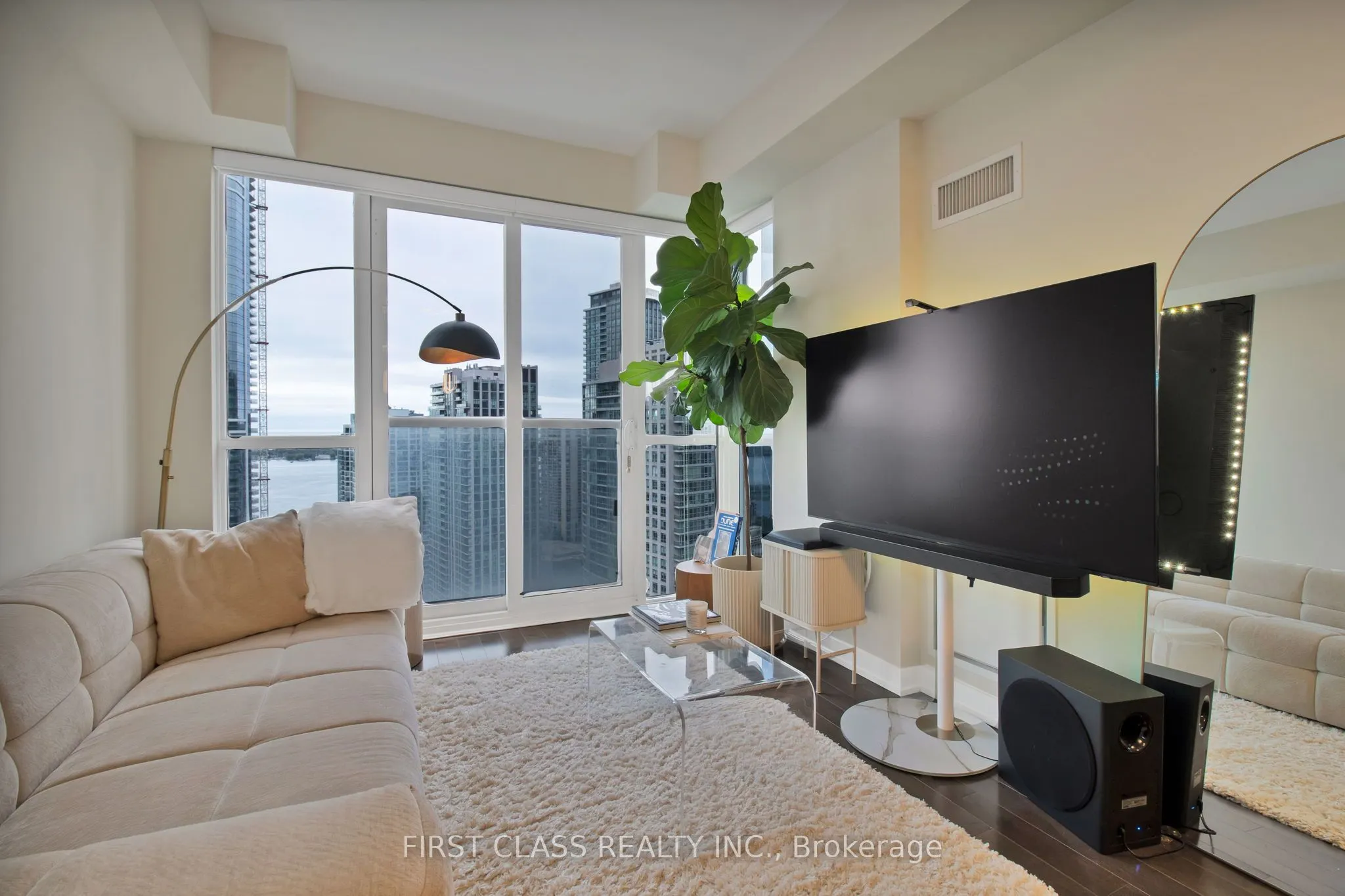 1 The Esplanade Avenue, #3309