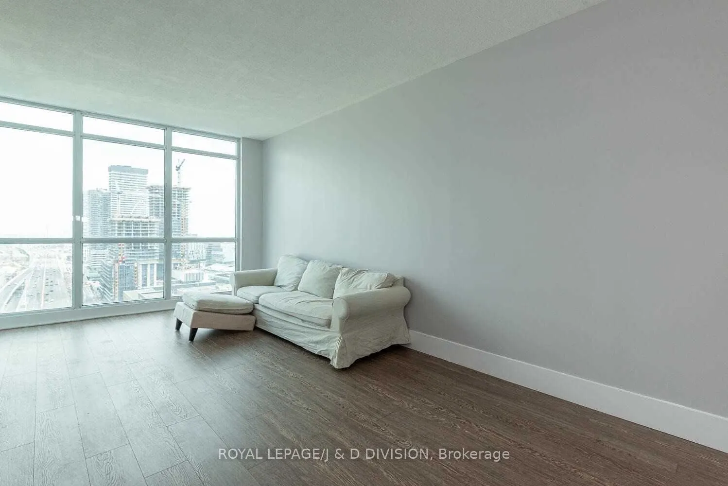 18 Yonge Street, #2409