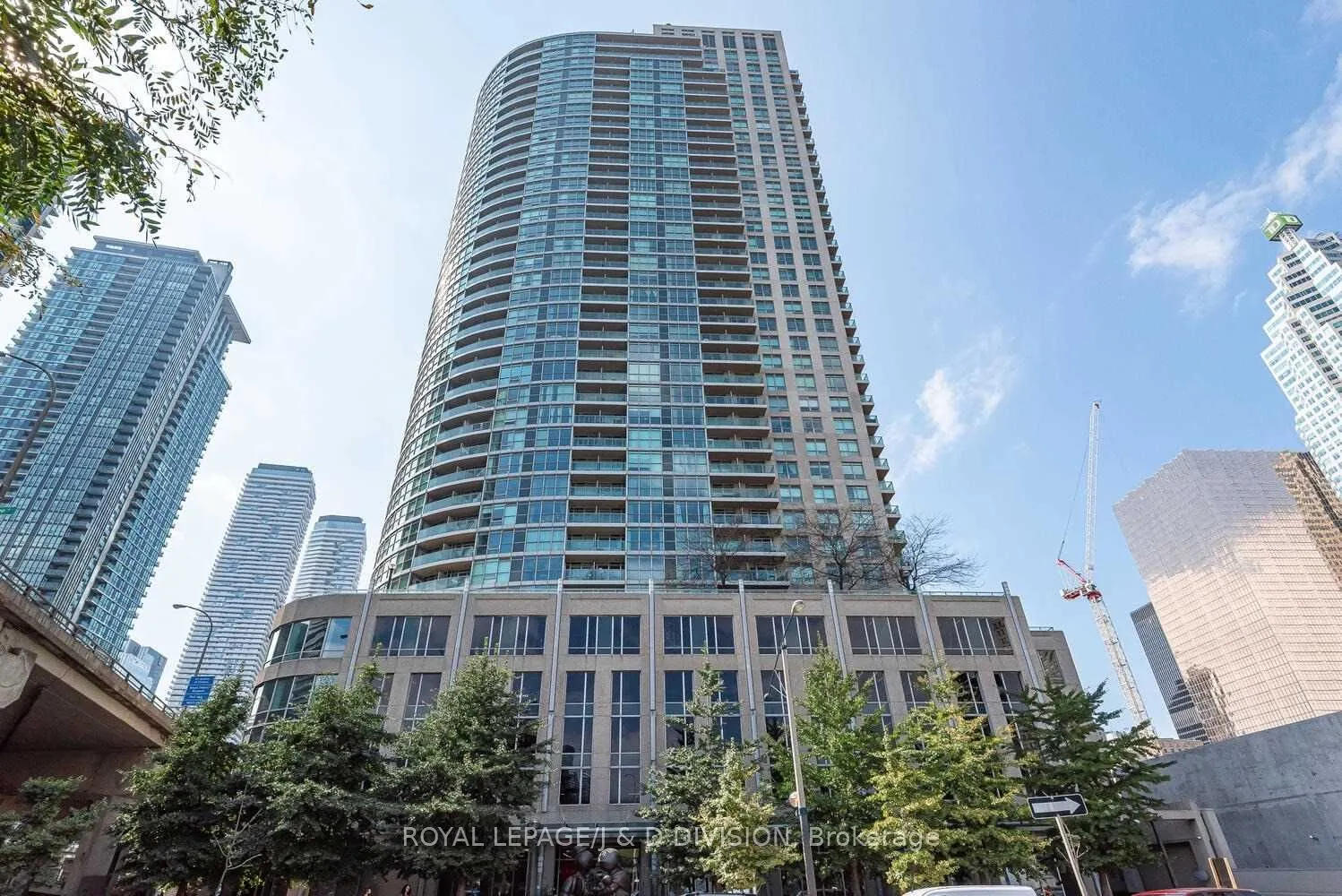 18 Yonge Street, #2409