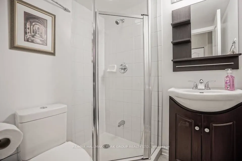 8 Rean Drive, #103