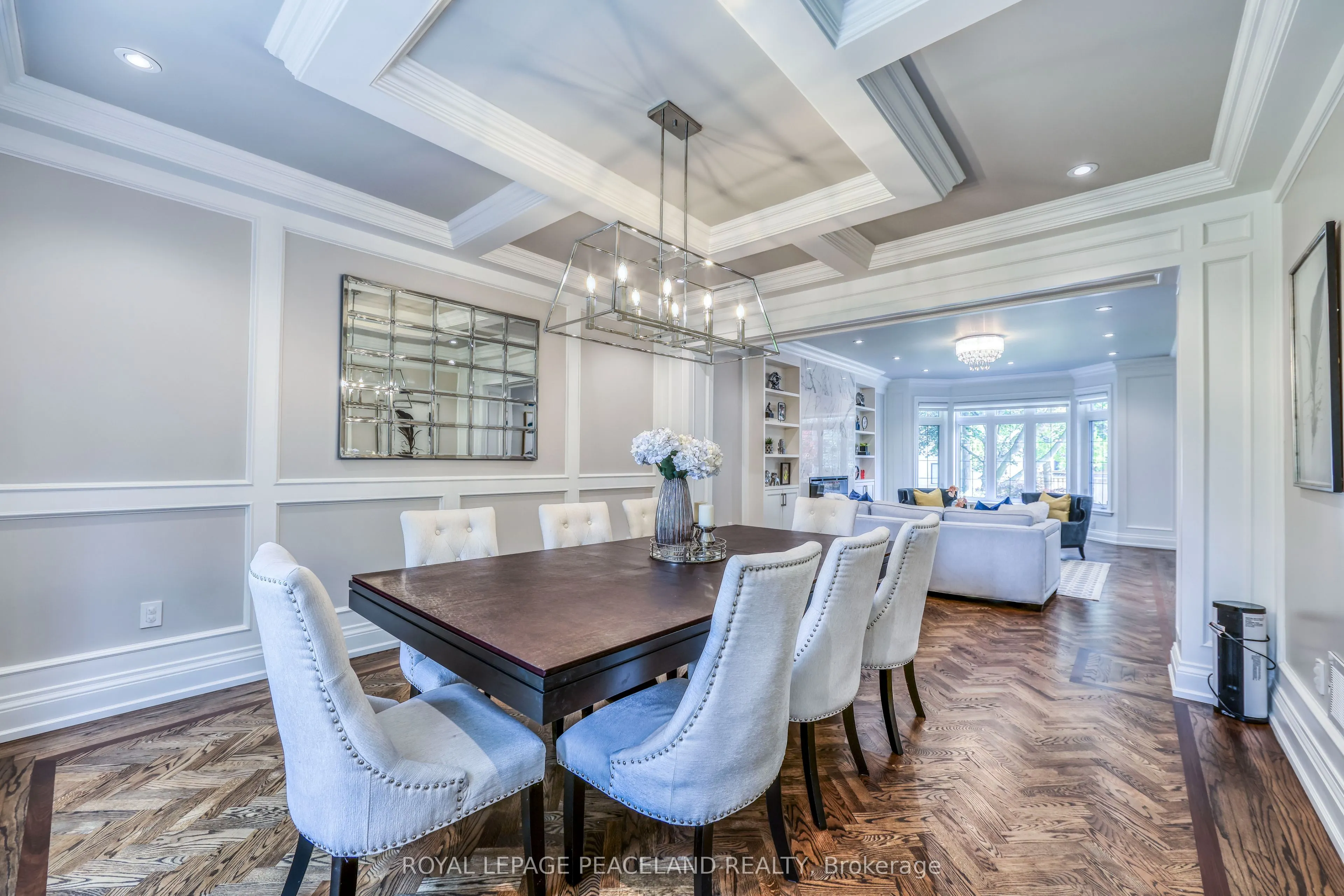 2 Flaremore Crescent