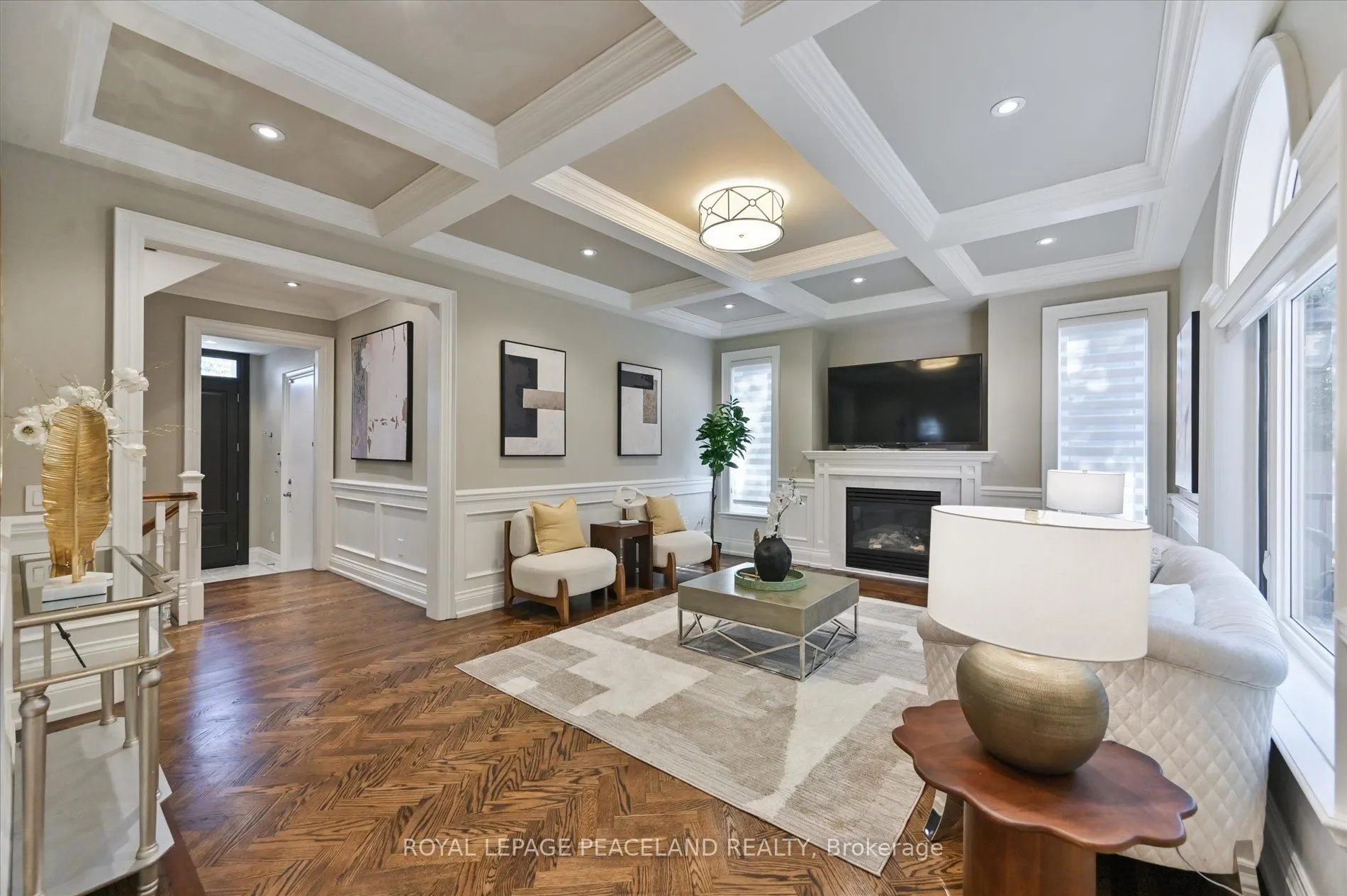 2 Flaremore Crescent