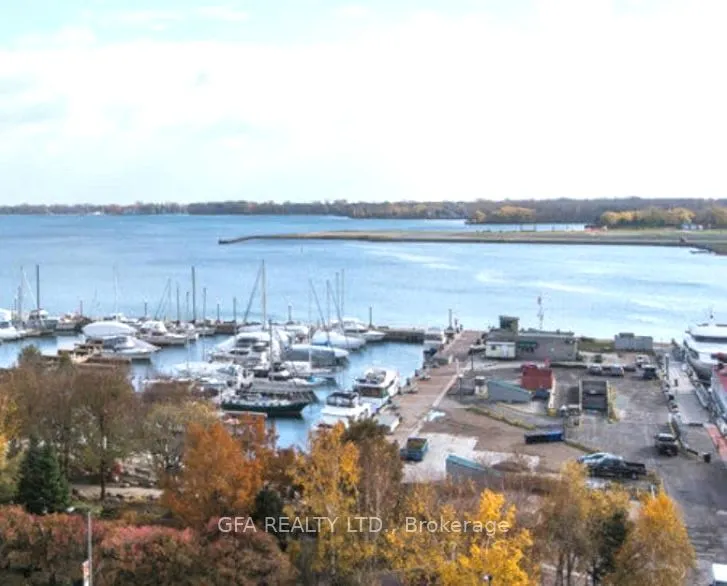 550 Queens Quay W, #318