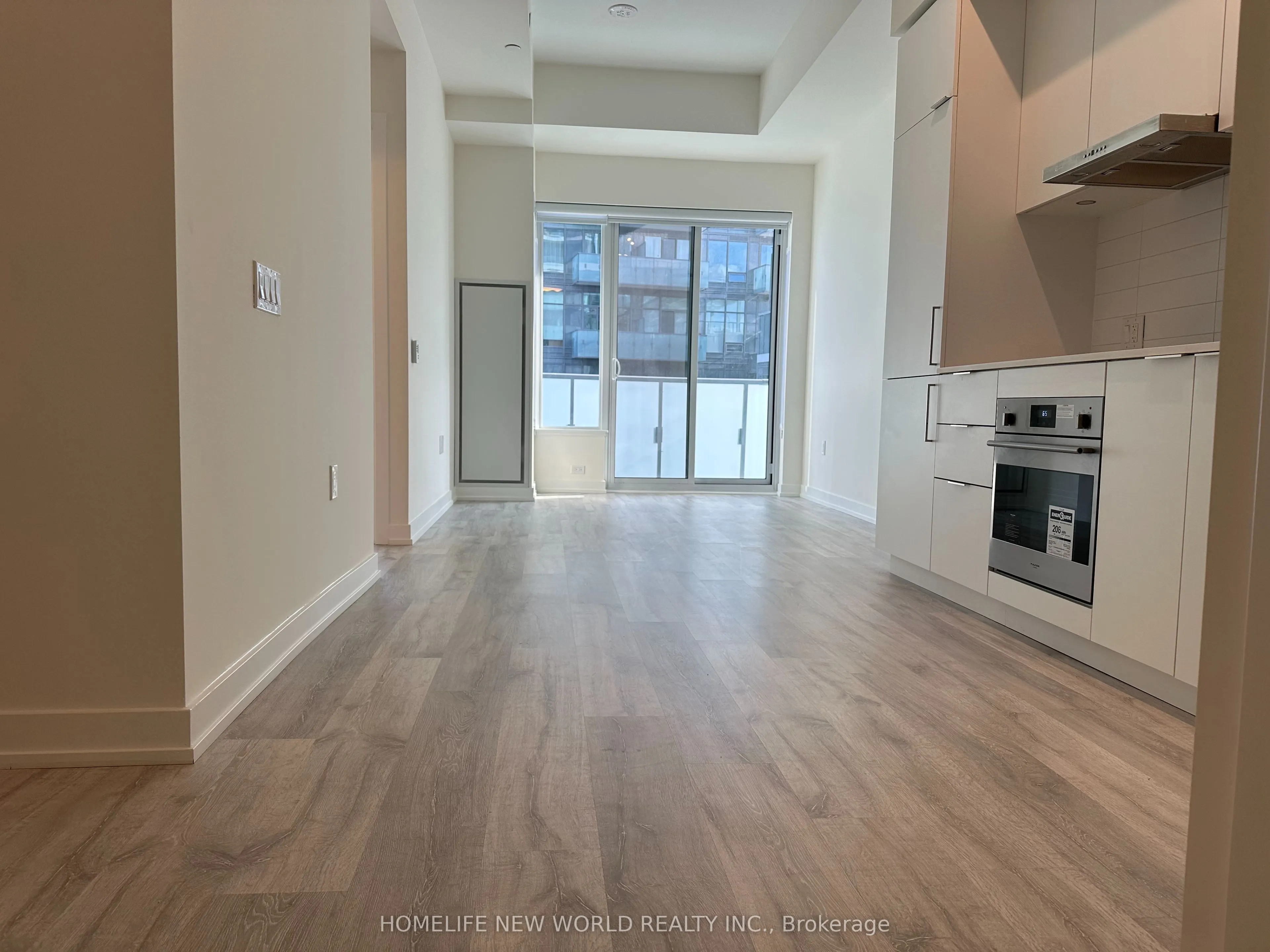 7 Golden Lion Heights, #N825
