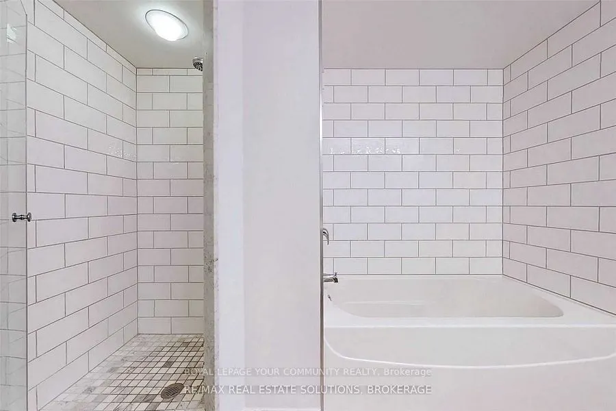 219 Fort York Boulevard, #1808