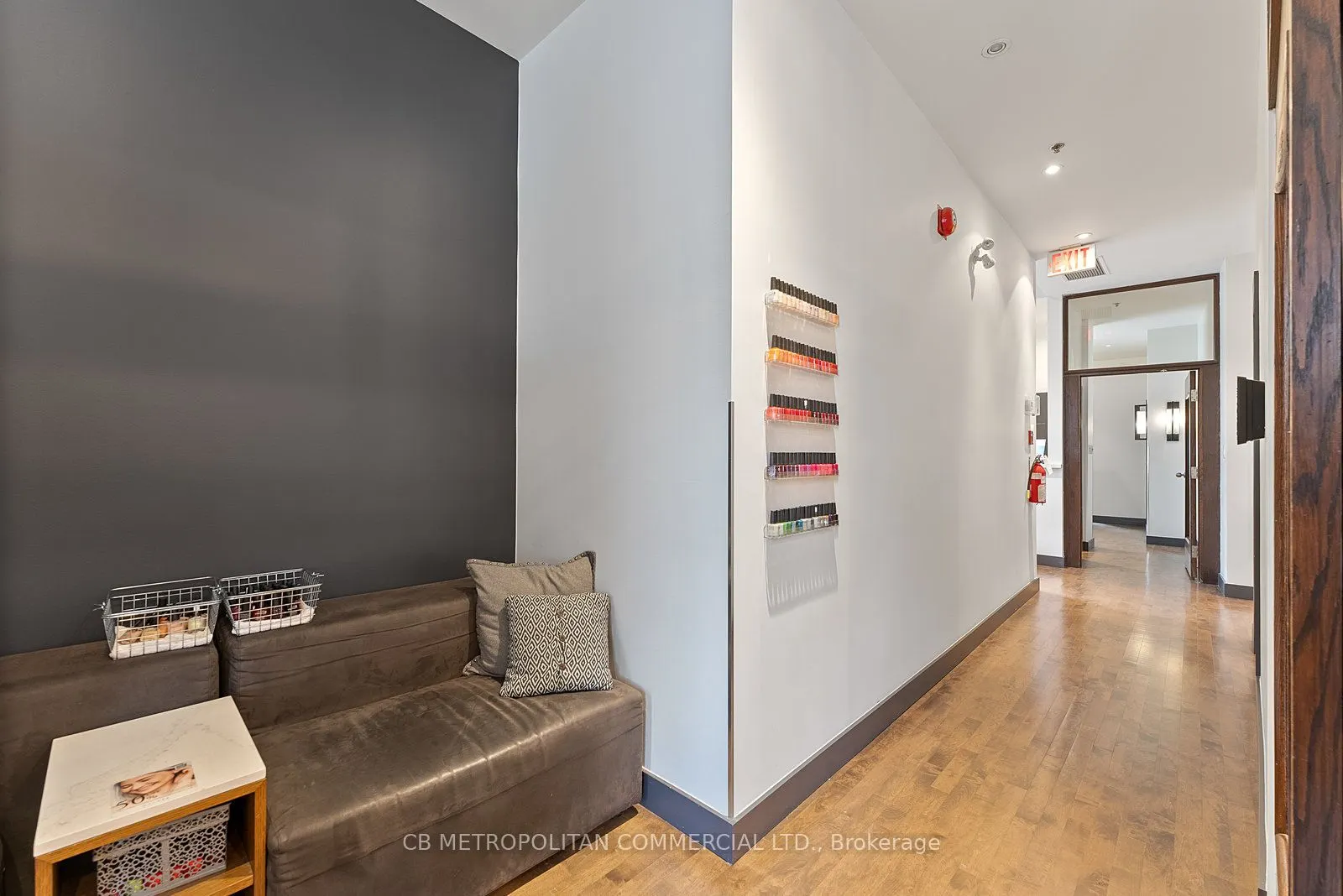269 Queen Street W