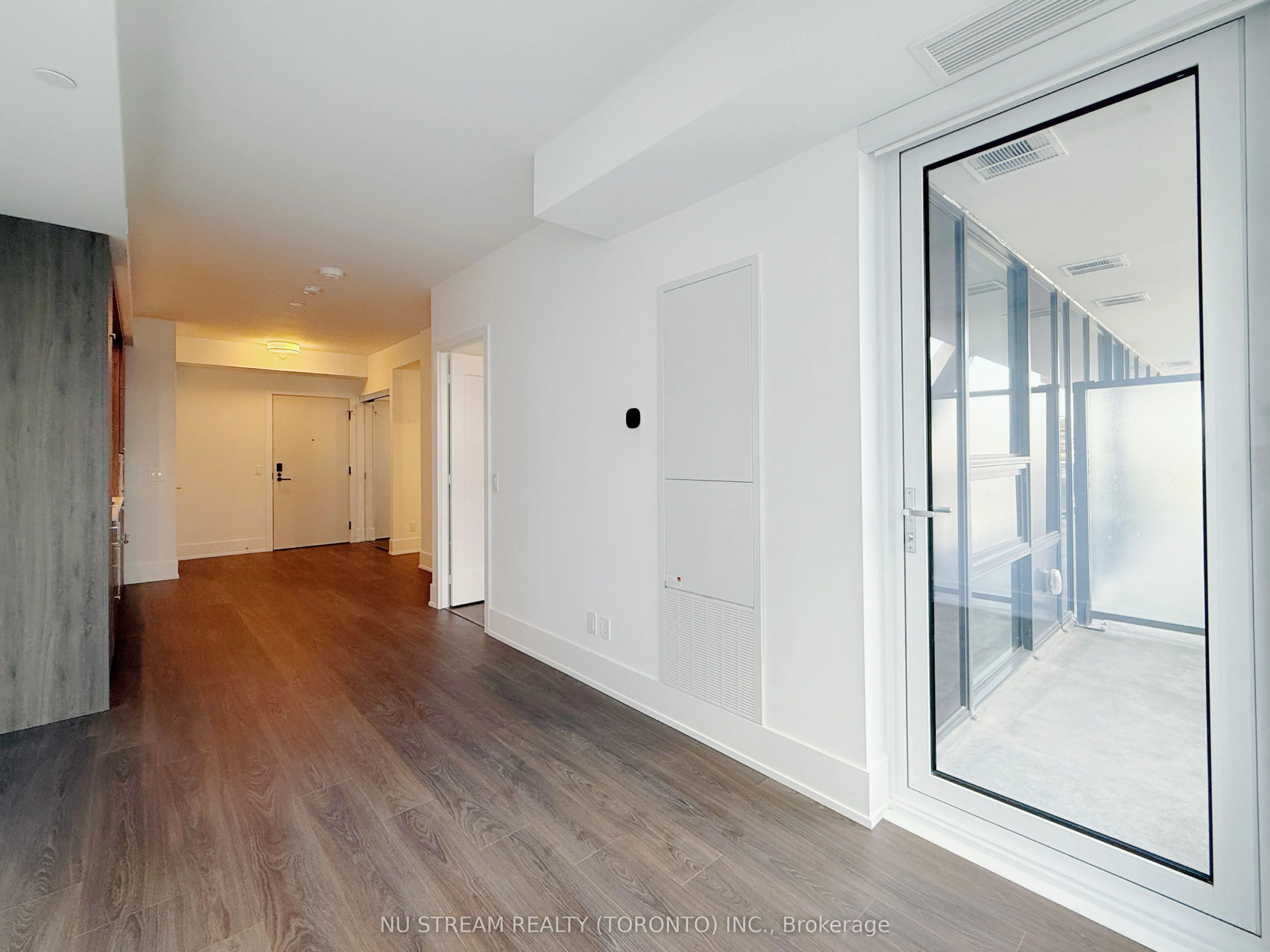 115 Denison Avenue, #618