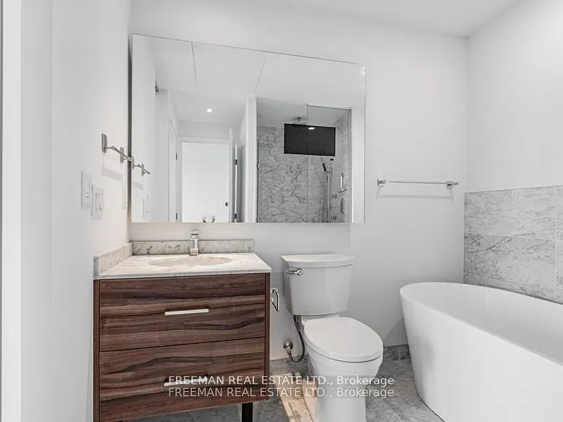 488 University Avenue, #2512
