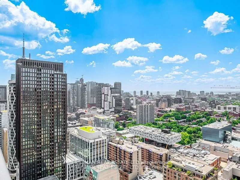 488 University Avenue, #2512