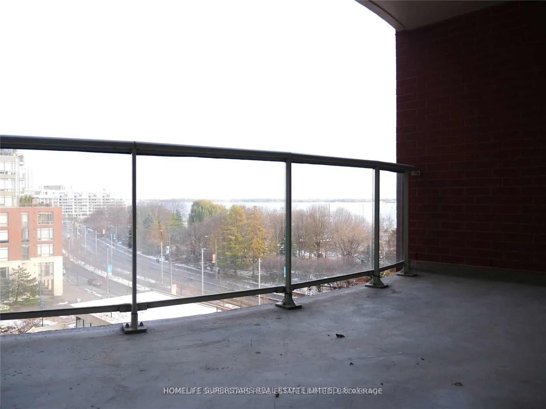 550 Queens Quay W, #708