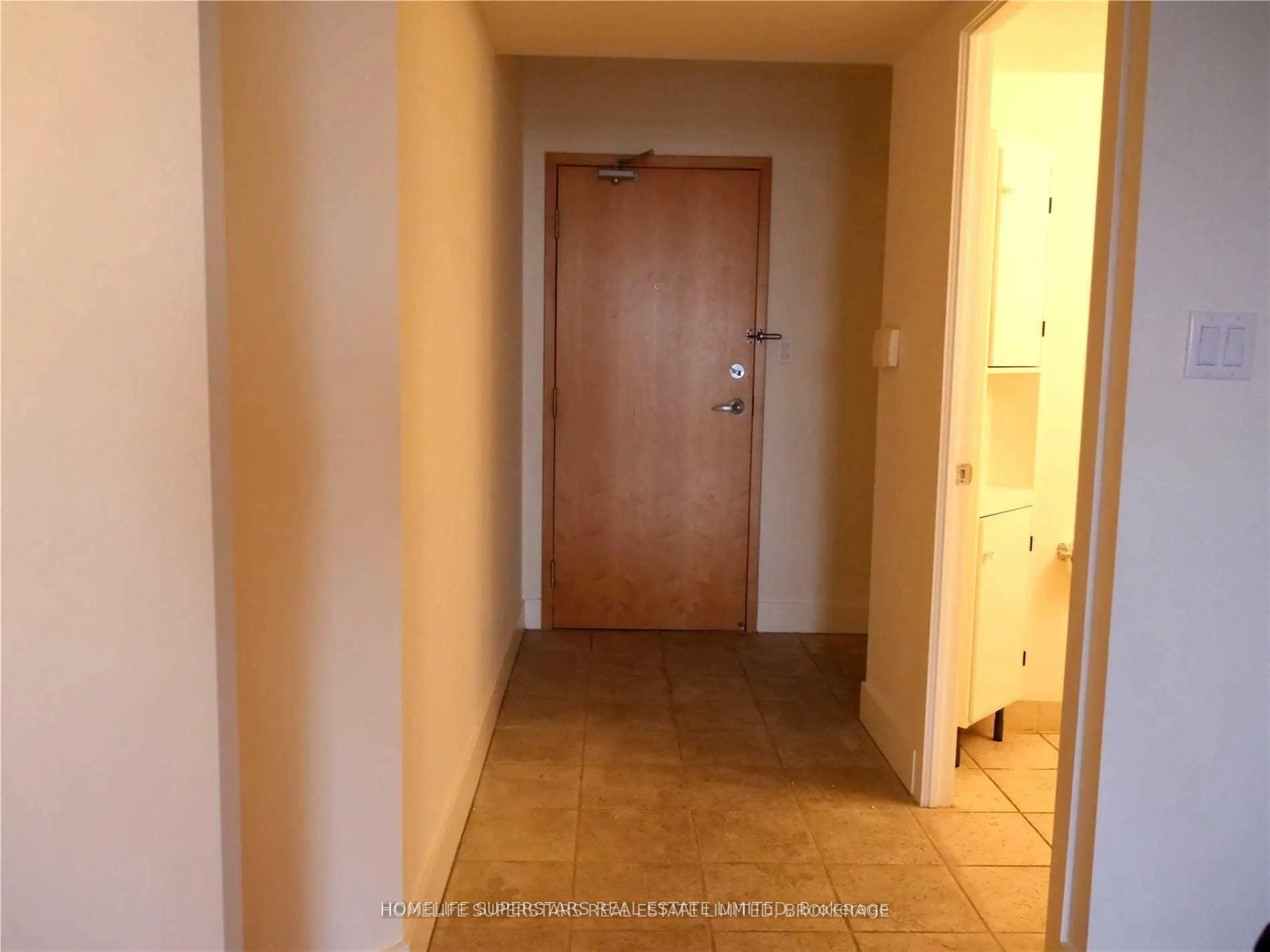 550 Queens Quay W, #708