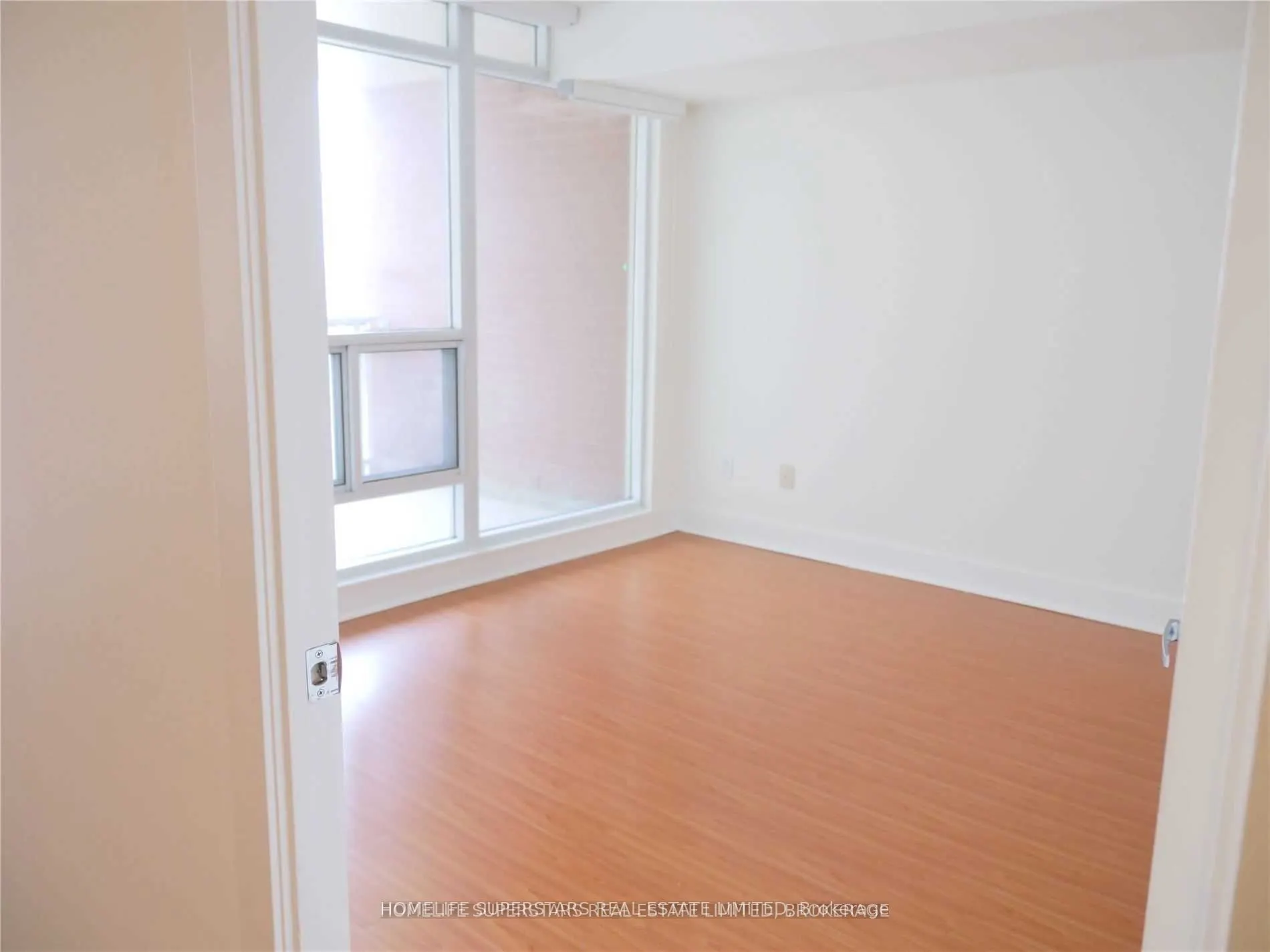 550 Queens Quay W, #708