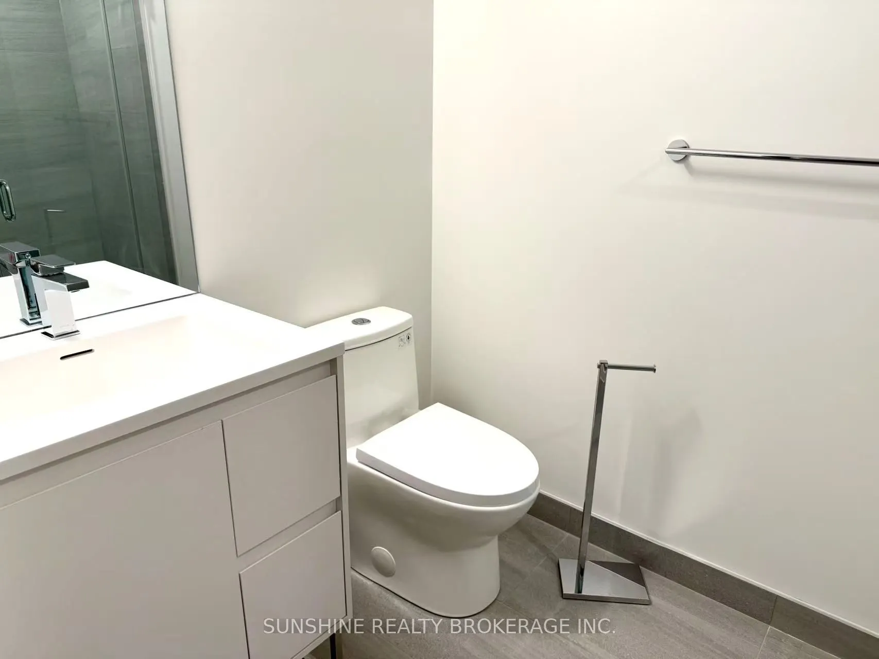 1 Kyle Lowry Road, #206