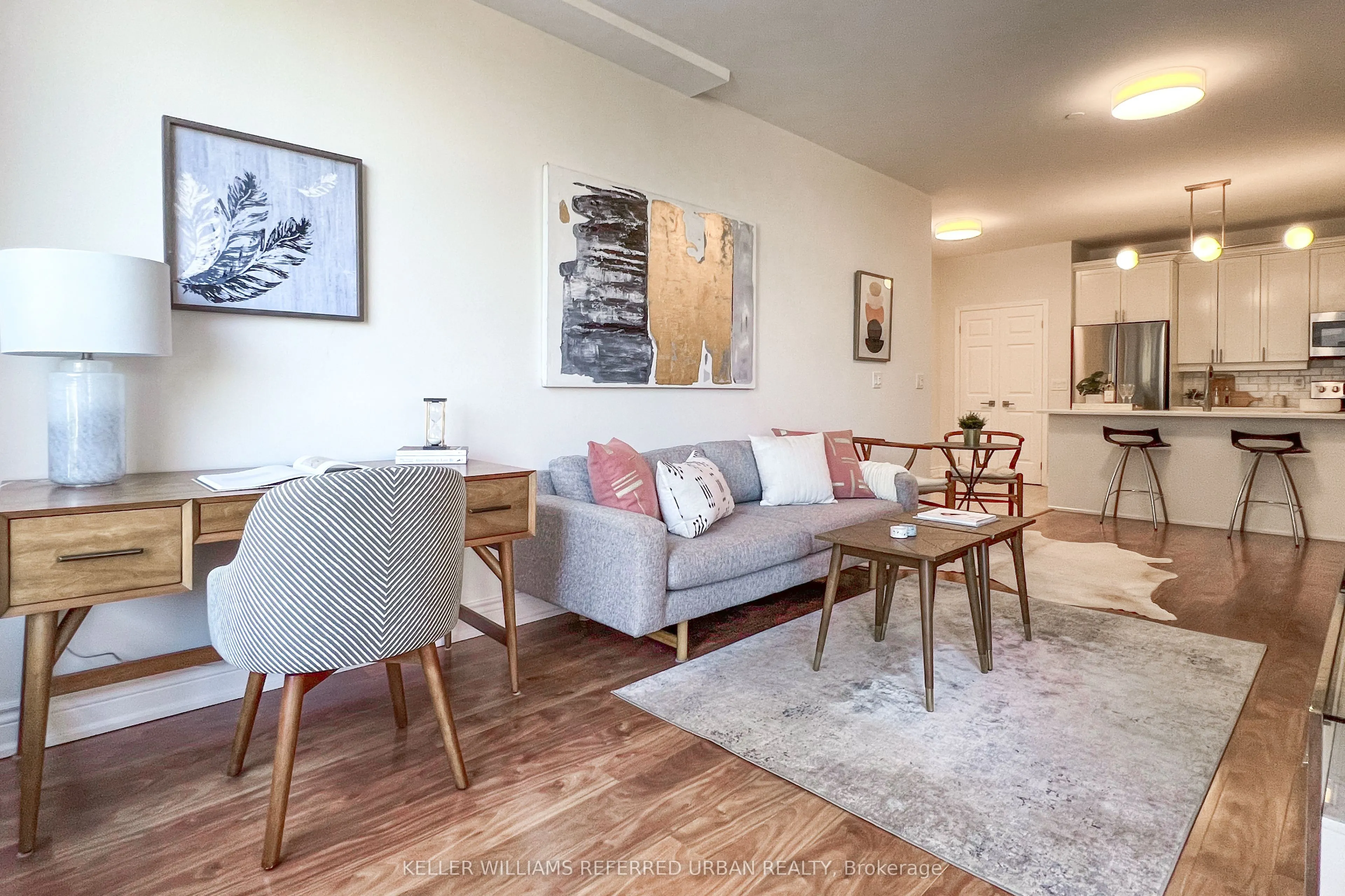 980 Yonge Street, #406