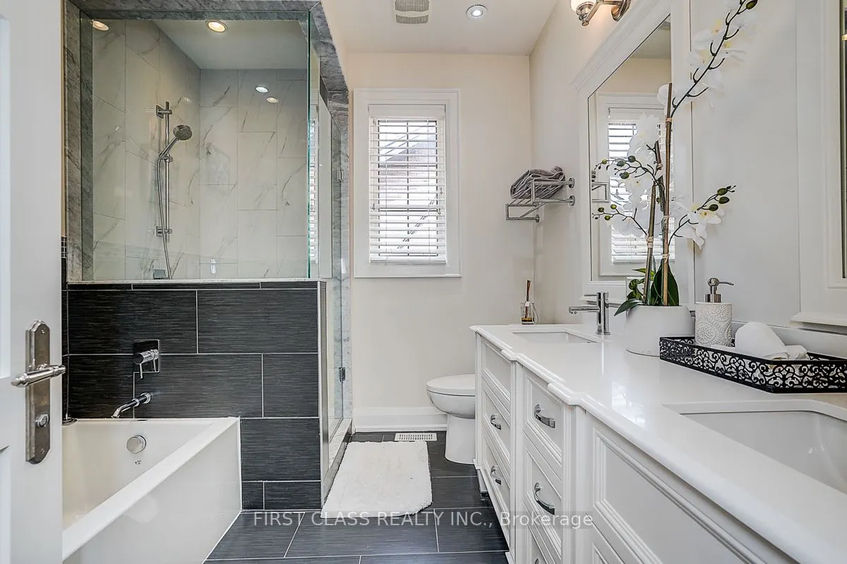 62B Oriole Road
