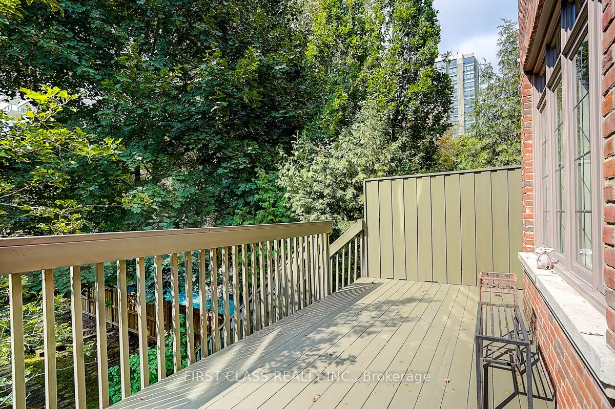 62B Oriole Road