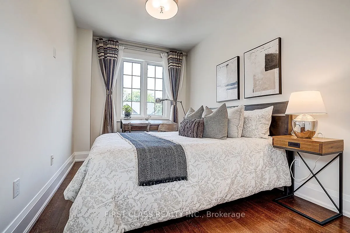 62B Oriole Road