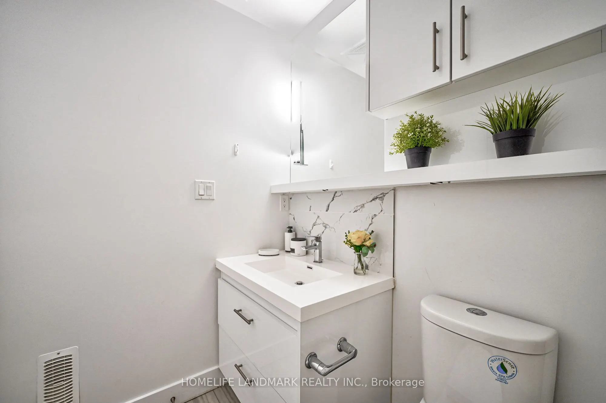 128 Fairview Mall Drive, #107