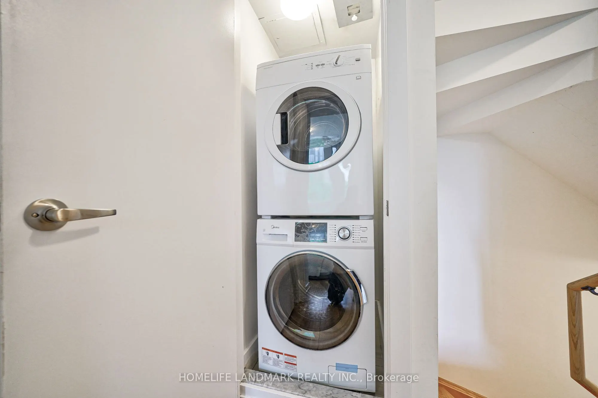 128 Fairview Mall Drive, #107