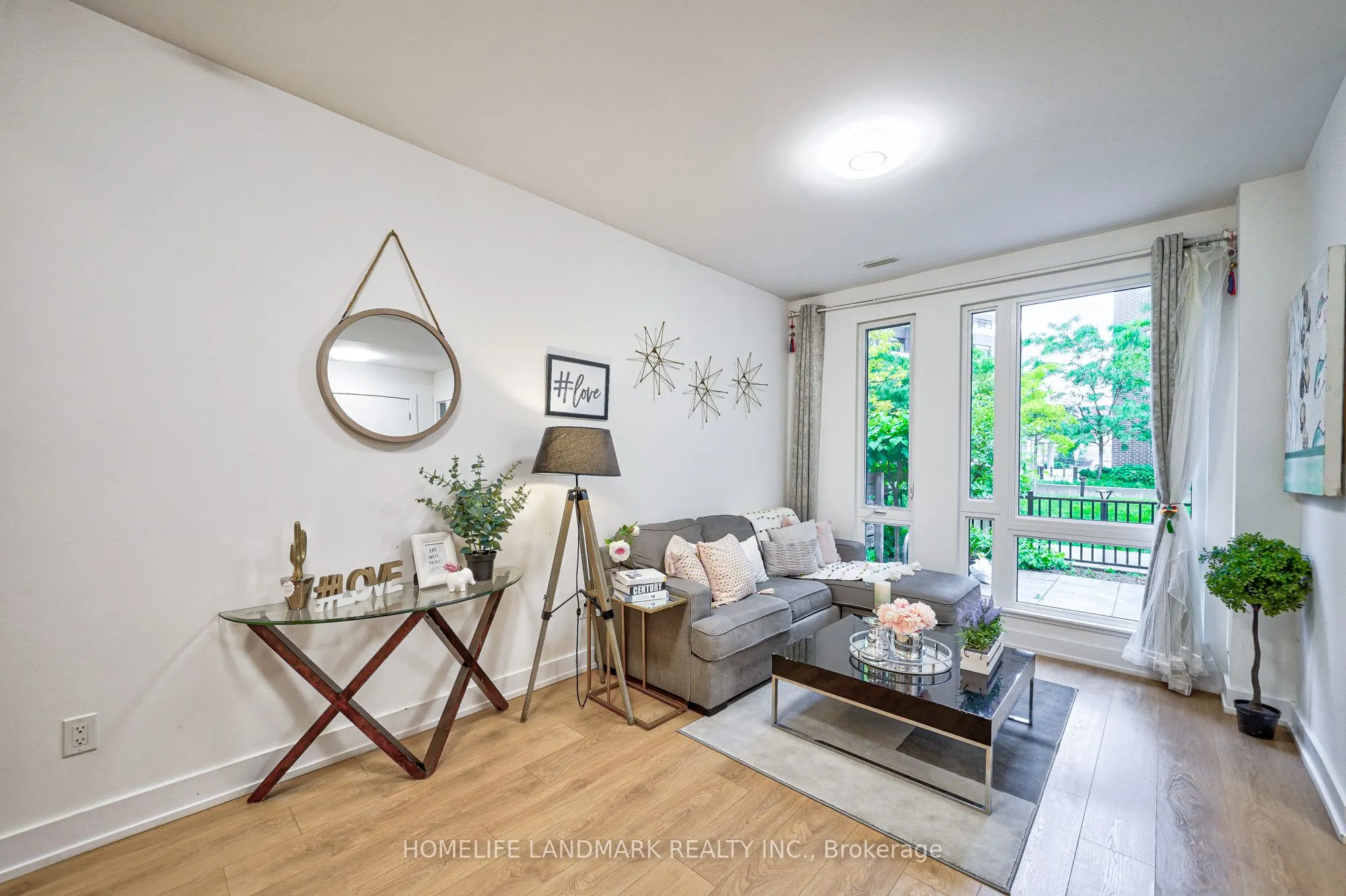 128 Fairview Mall Drive, #107
