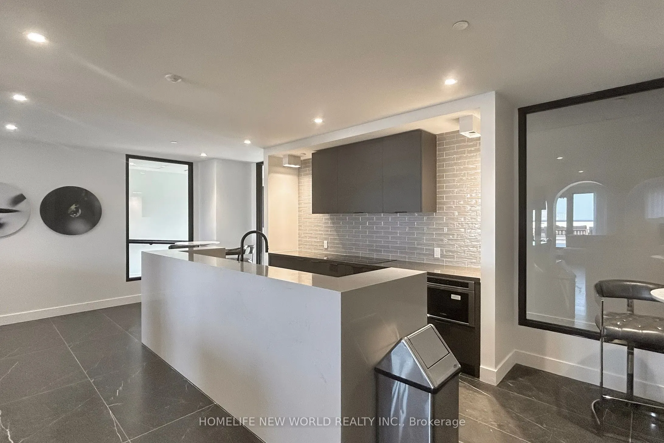 308 Jarvis Street, #1004