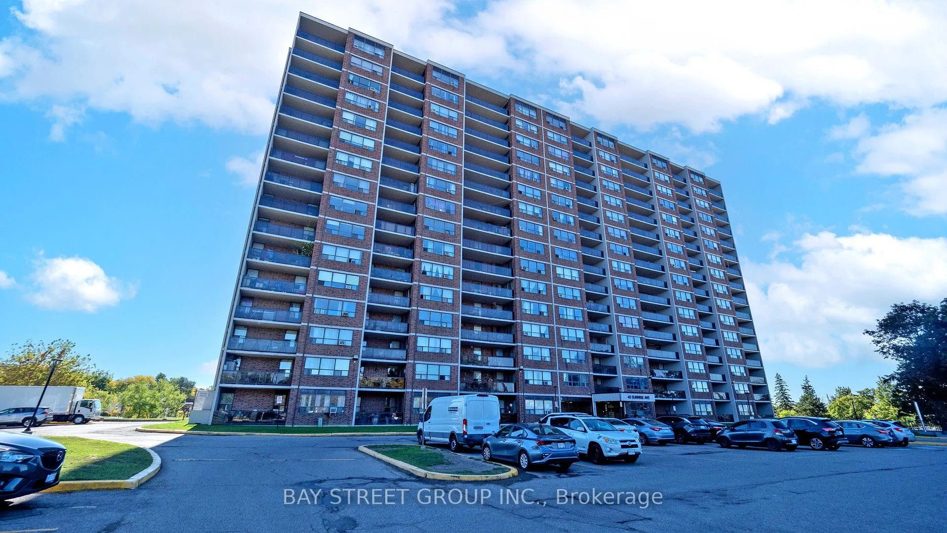45 Sunrise Avenue, #711