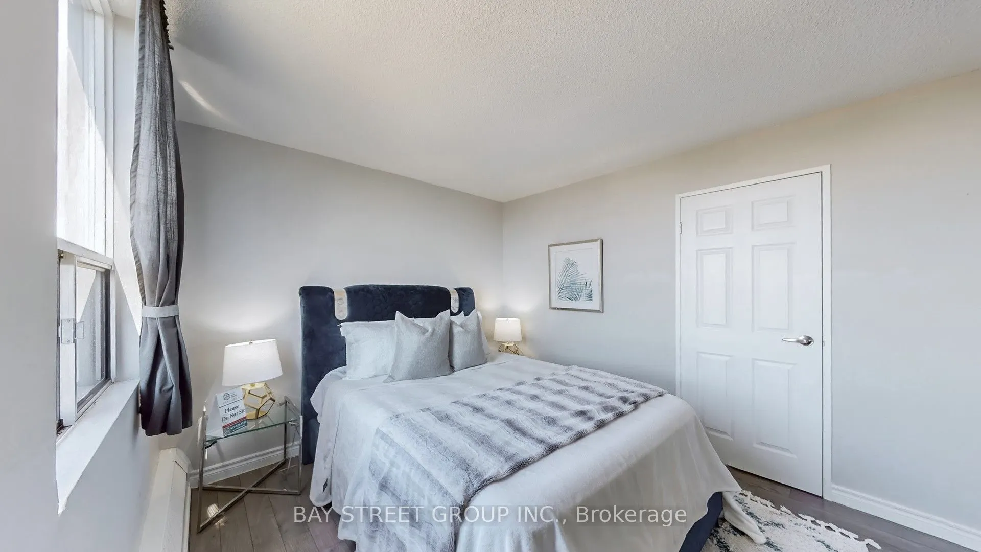 45 Sunrise Avenue, #711