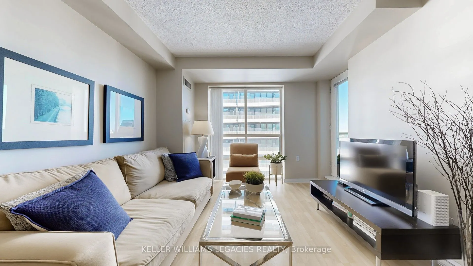 28 Olive Avenue, #LPH01
