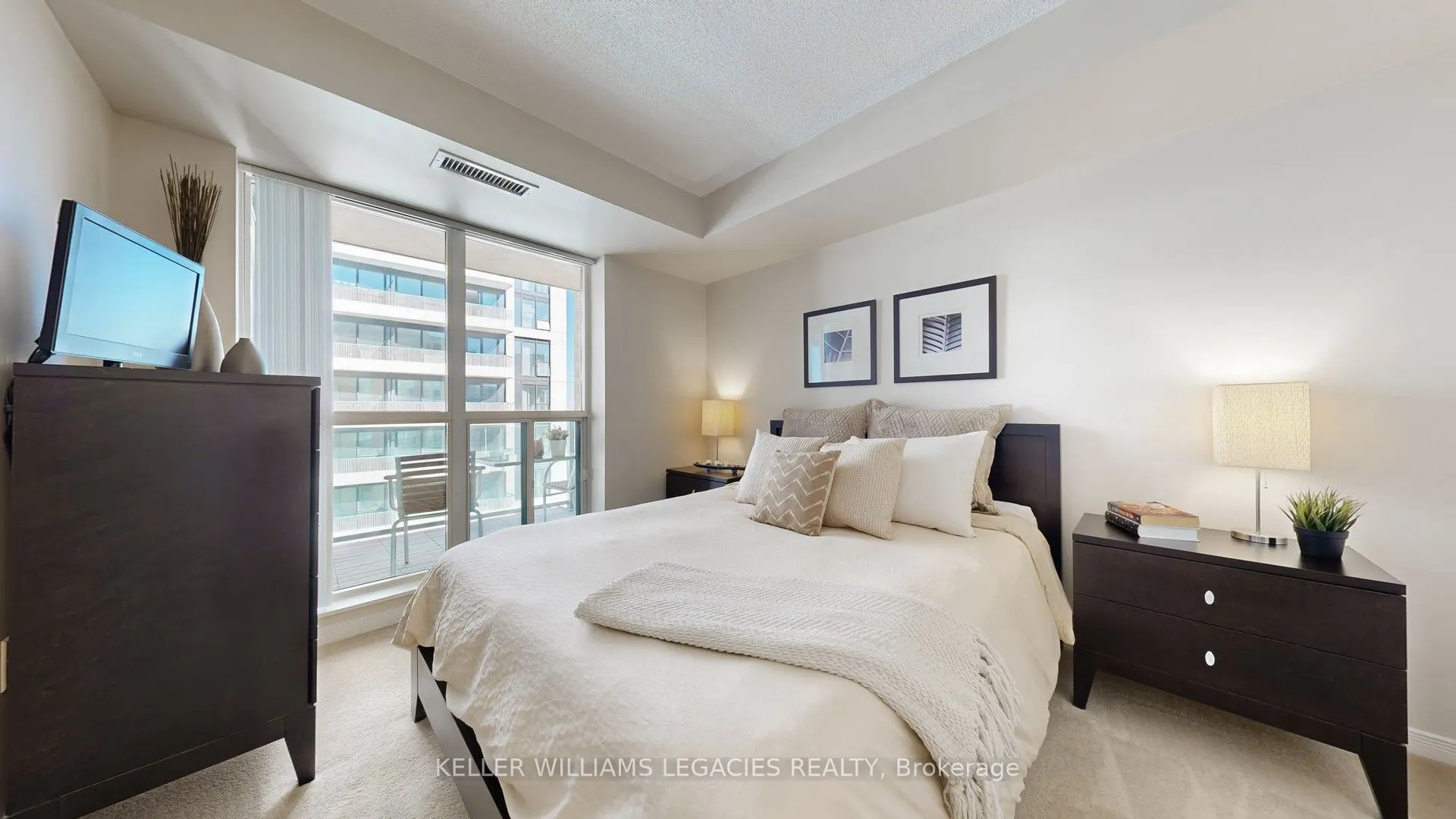 28 Olive Avenue, #LPH01