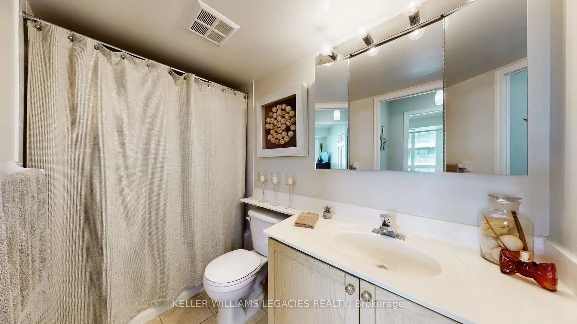 28 Olive Avenue, #LPH01
