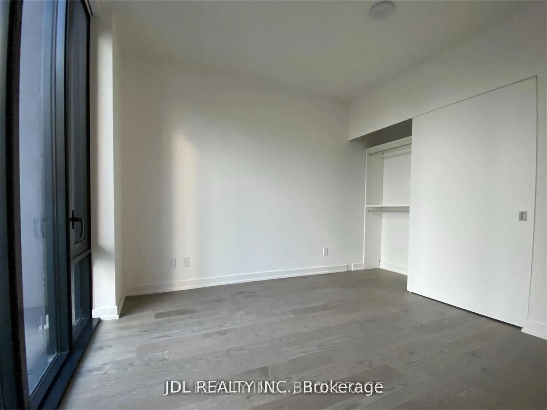25 Richmond Street E, #403