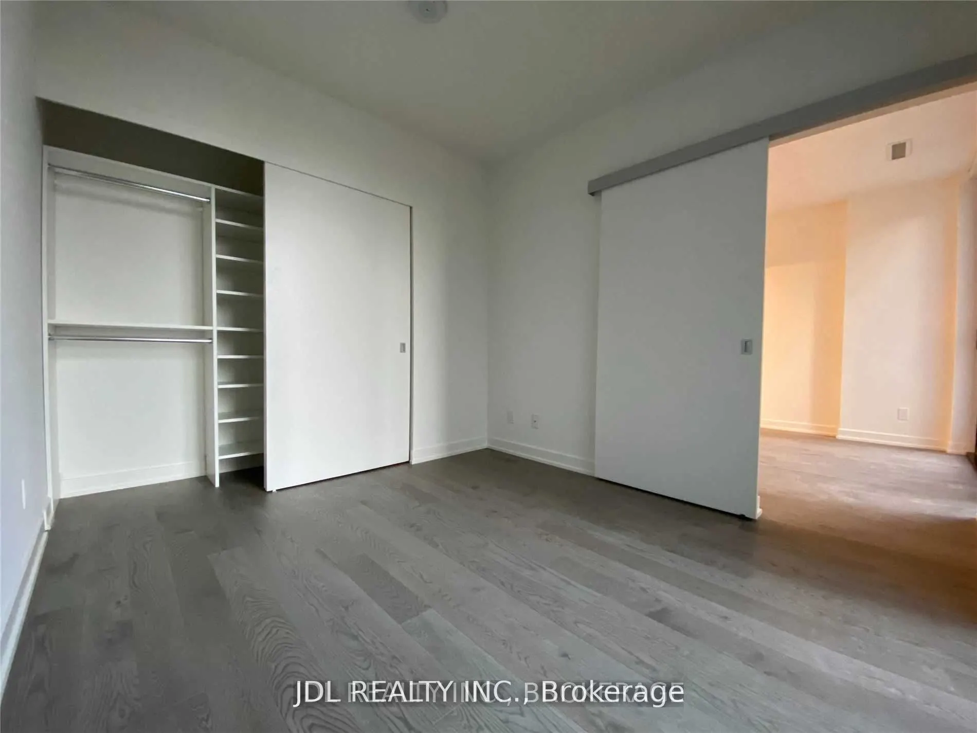25 Richmond Street E, #403