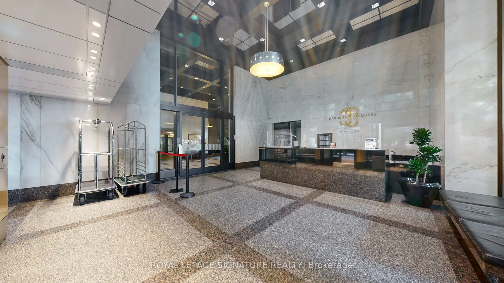 33 Harbour Square, #2816