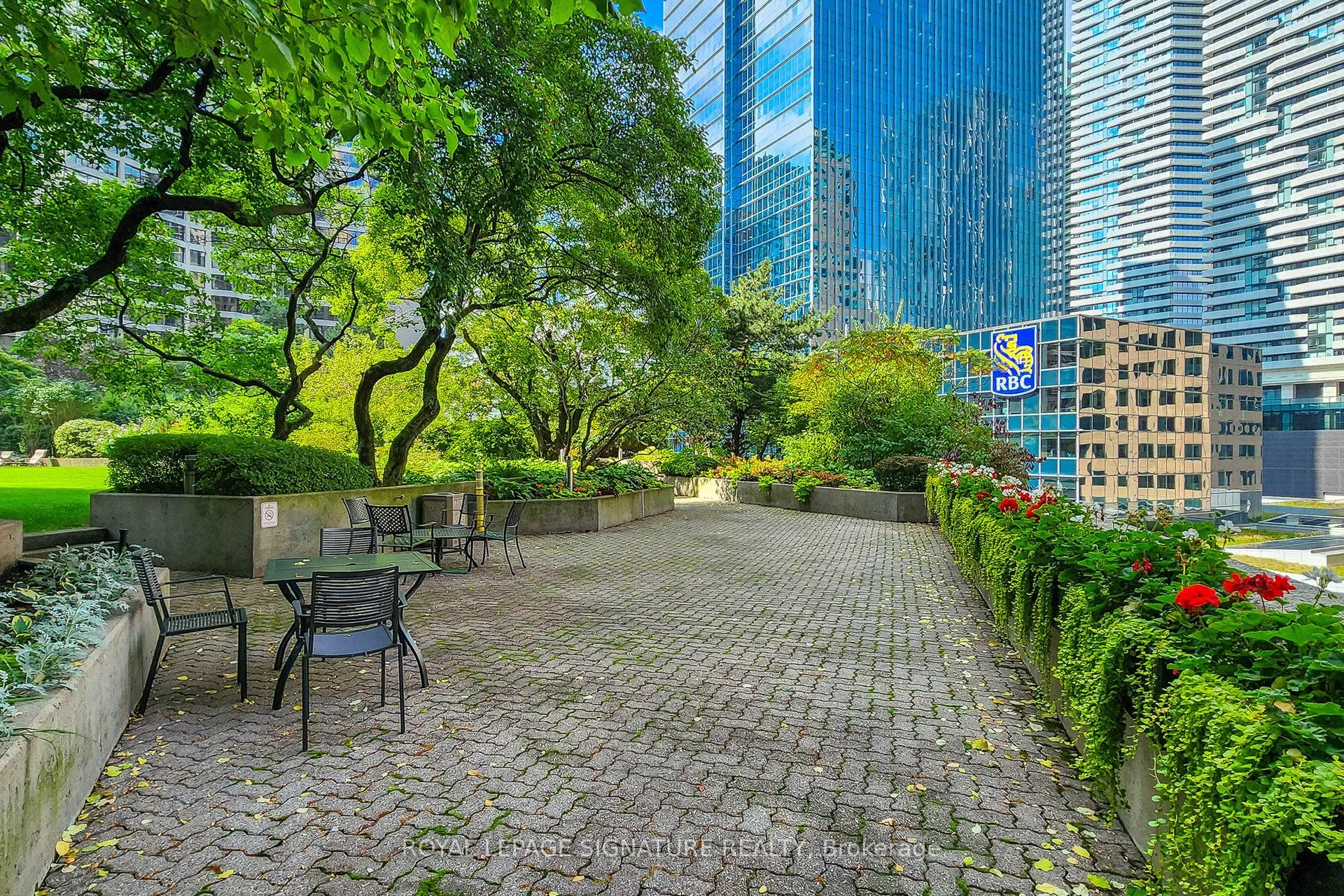 33 Harbour Square, #2816